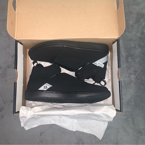 Nike Jordan Fadeaway - Black Metallic Silver - Size 10 - Picture 2 of 9